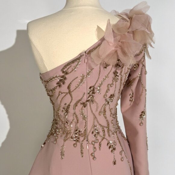 Brand New US 6 Tony Ward One Shoulder Evening Gown with Gold Beading - Picture 7 of 7